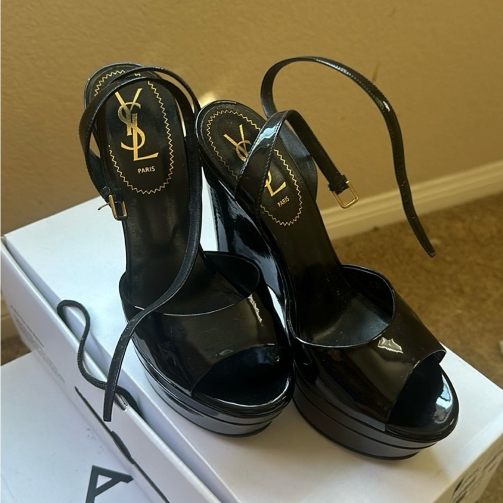 They are size 8 , fits perfect but I can’t used anymore I used like 3 times
